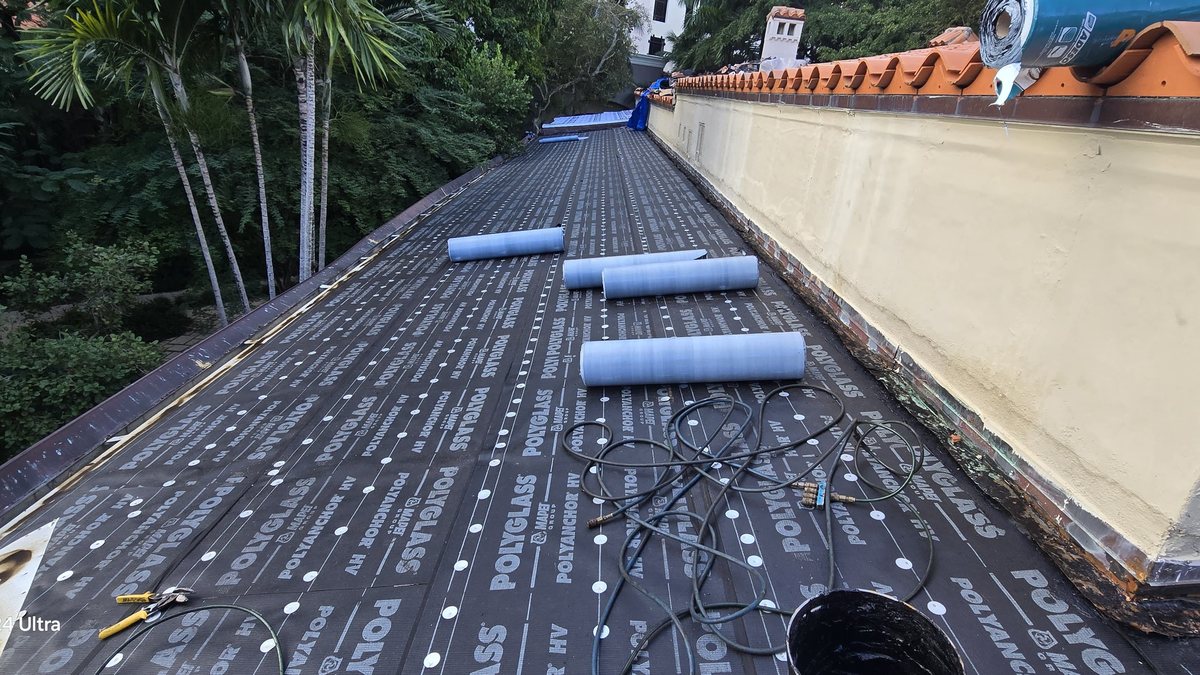 Roof repair SWFL